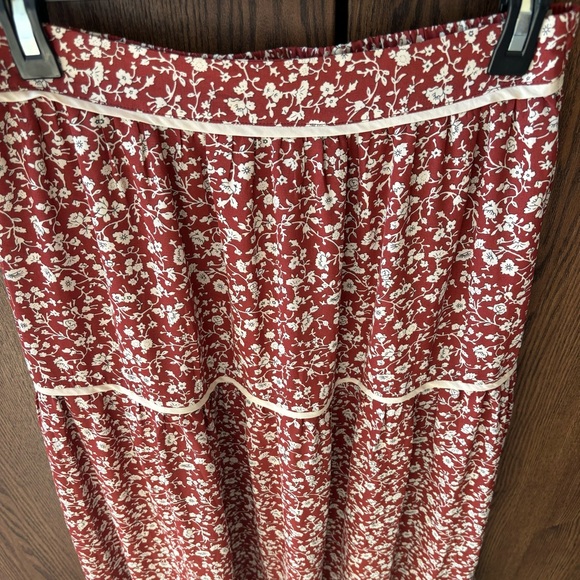 NWT Promesa Harper Prairie Rust Floral Midi Tiered Skirt Small - Picture 2 of 3